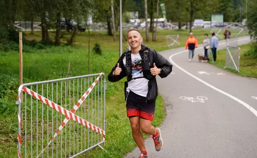 Jest zwycięzca Biegu 7 Dolin na 100 km! Dotarł do mety ze świetnym czasem [WIDEO] - 44
